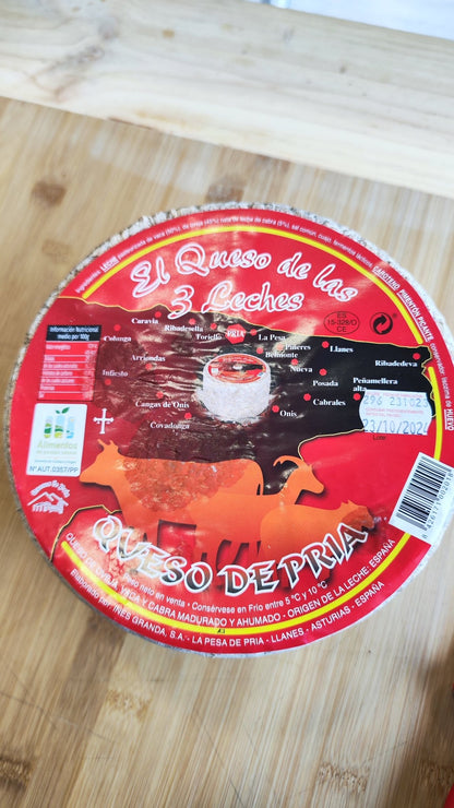 Queso 3 leches de pria Rojo (cuña 700gr) - El Almacen del Trasgu