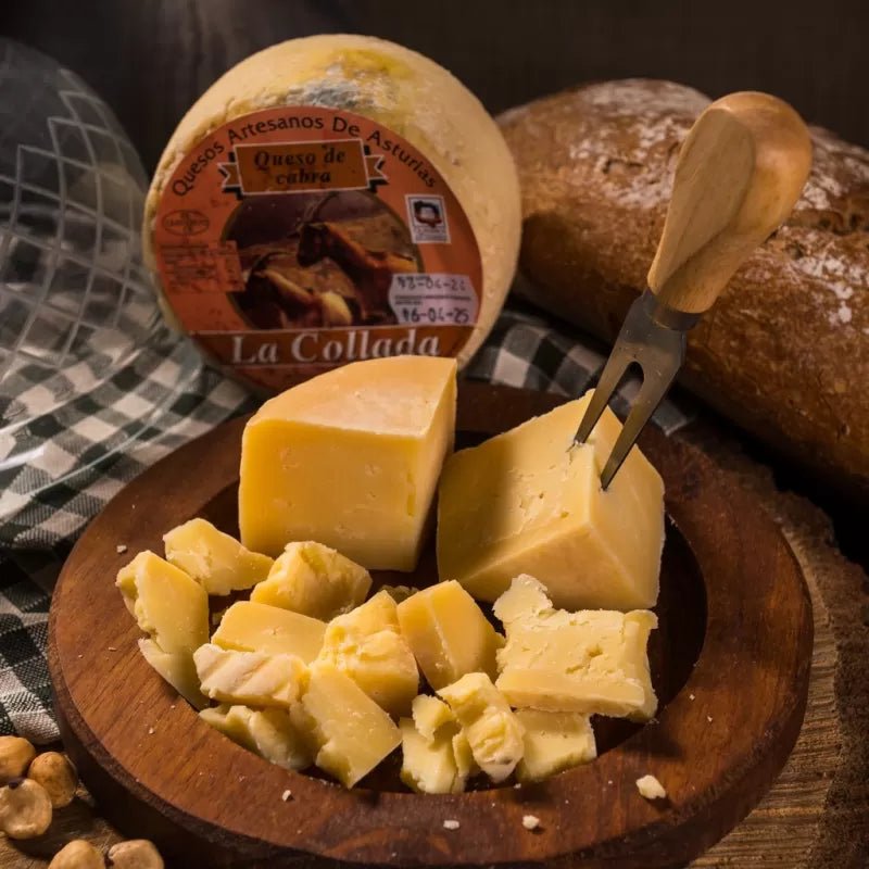 Queso de Cabra La Collada (450gr) - El Almacen del Trasgu