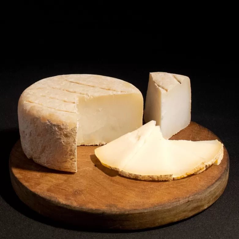 Queso de Oveja Monje (500gr) - El Almacen del Trasgu