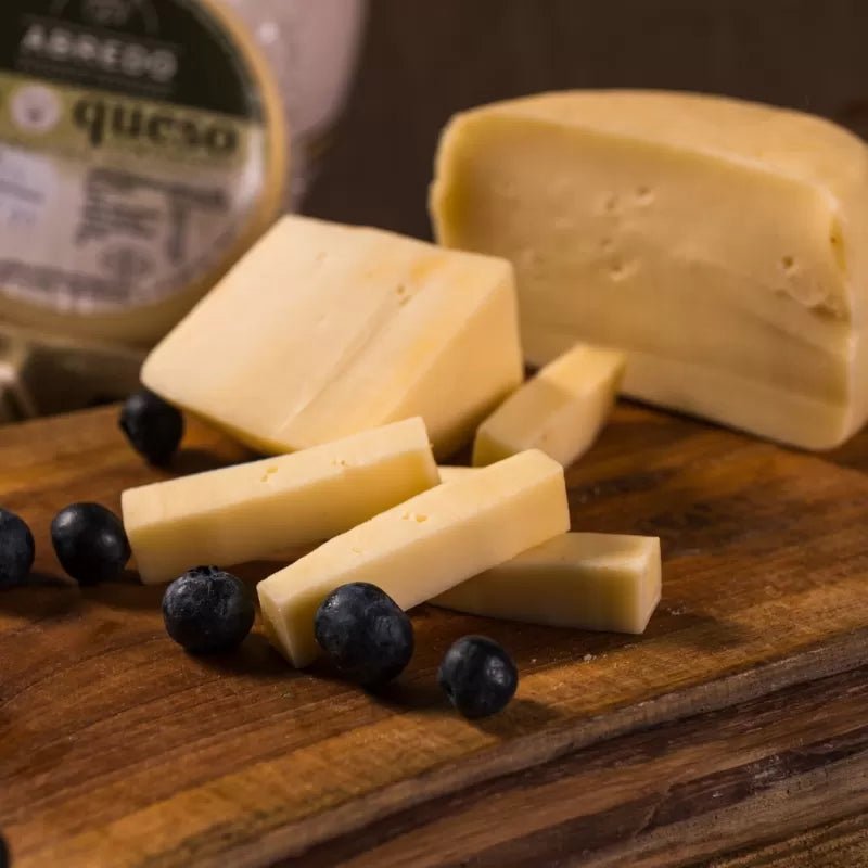 Queso de Vaca Abredo (350gr) - El Almacen del Trasgu