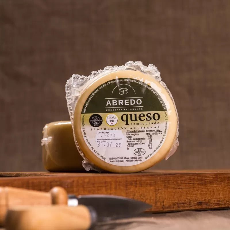 Queso de Vaca Abredo (350gr) - El Almacen del Trasgu