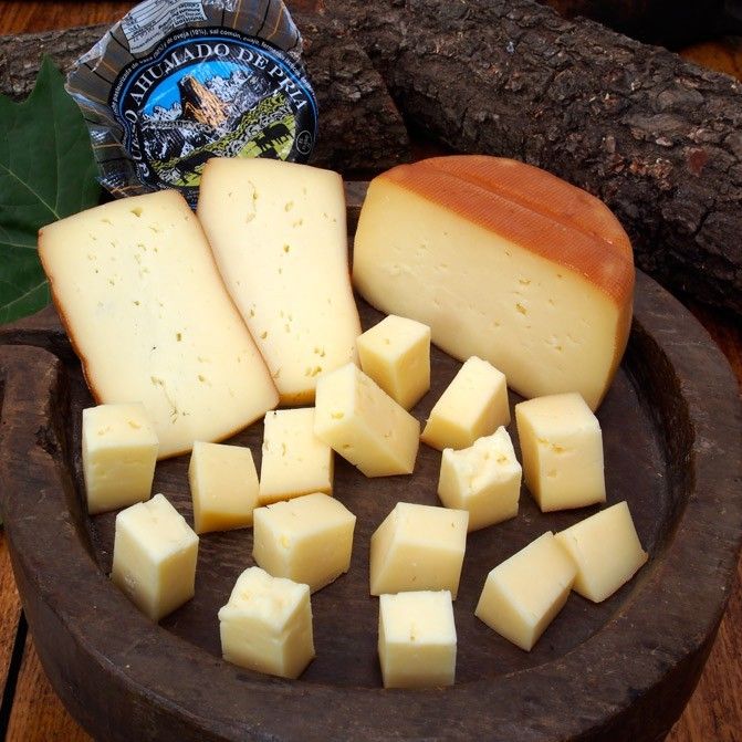 Queso de Vaca ahumado de pria (300gr) - El Almacen del Trasgu