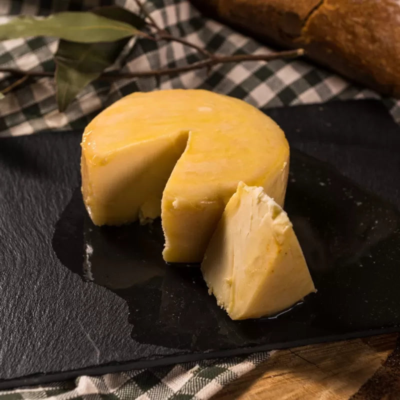 Queso de vaca Torta de Vidiago en aceite de oliva (275g.)