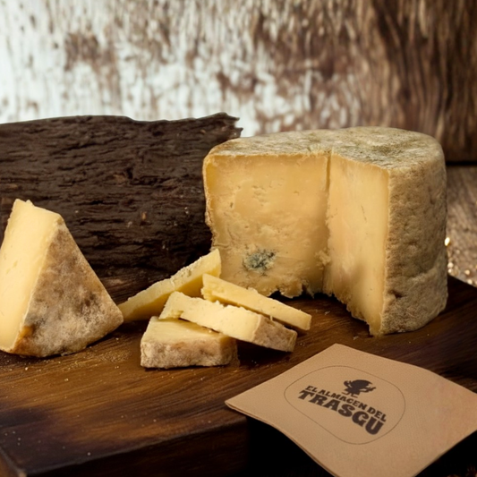 Queso gamoneu del Valle D.O.P mini (650gr aprox)